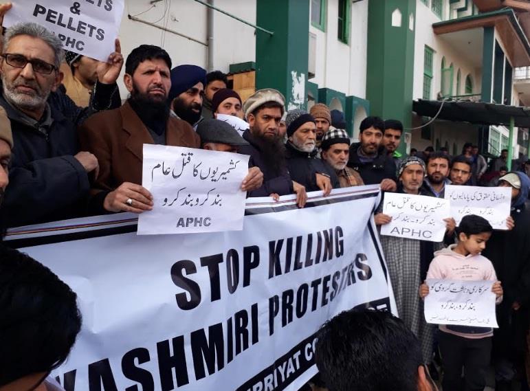 Hurriyat (G) protests against civilian killings, ‘attempt to murder’ charges against Malik
