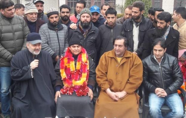 Former PDP leader Raja Aijaz Ali joins PC