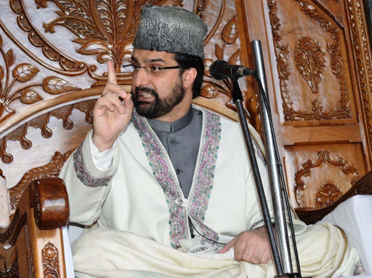 Deeply shocked, saddened by attempt to violate sanctity of pulpit at Jamia Masjid Srinagar: Mirwaiz