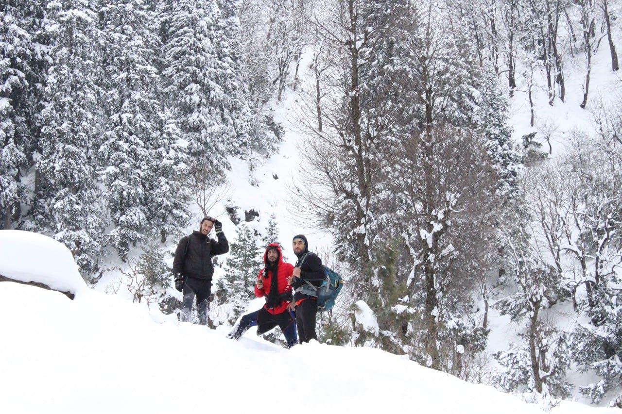 JKASC organises snow trek to Lidwas