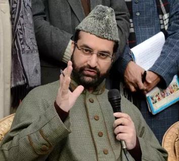 Mirwaiz denounces detention of Bandipora youth under PSA