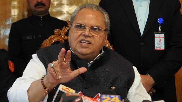 Not necessary for me to suggest to Shah Faesal what he has to do in future: Governor