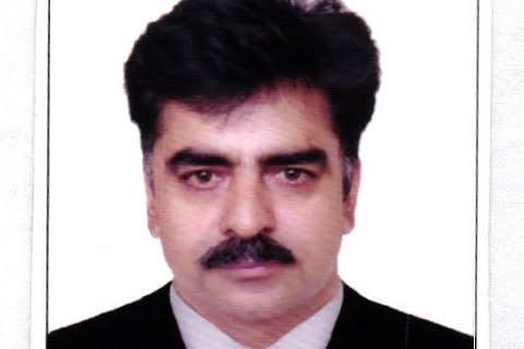 Dr Nisar Mir is new Registrar Kashmir University