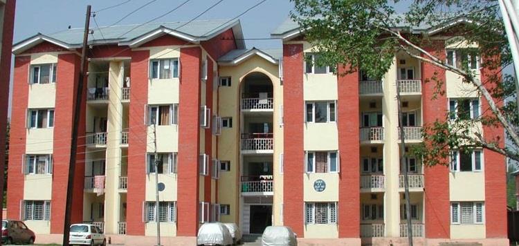 Burglars struck high security Tulsibagh, Jawahar Nagar areas
