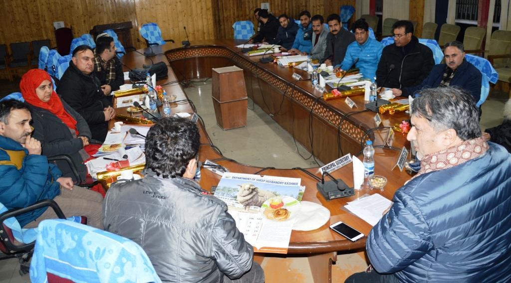 Samoon reviews relocation of Sheep Breeding Farm Dachigam