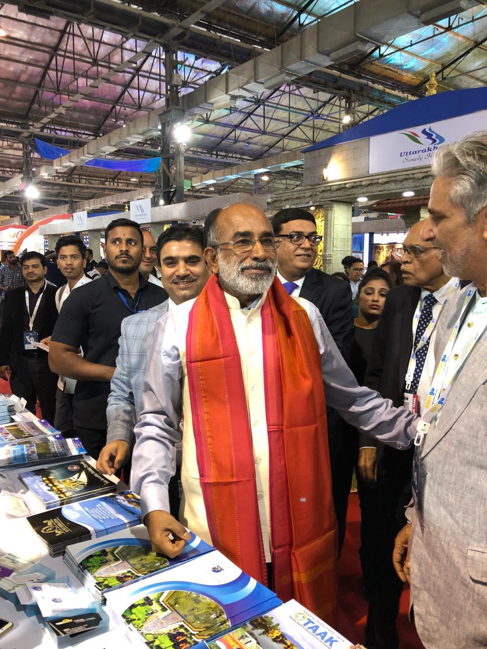 Union Tourism Minister visits J&K Tourism Pavilion
