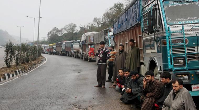 Srinagar-Jammu highway closed for fifth straight day