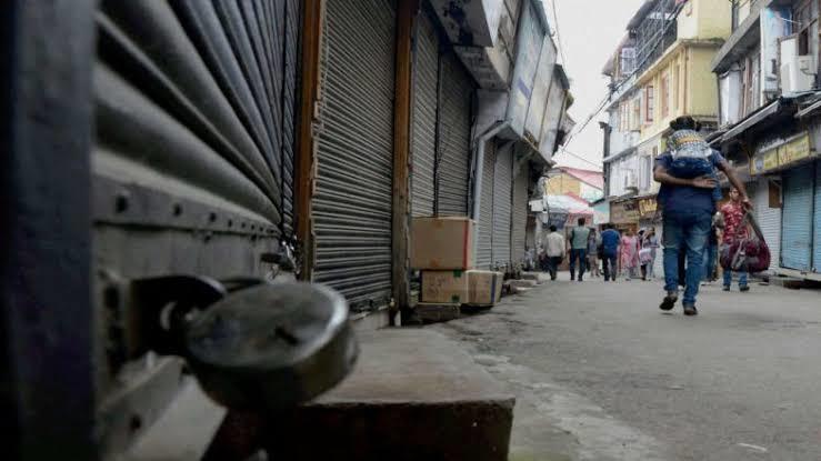 Shutdown on JRL call on Republic Day hits normal life across Kashmir