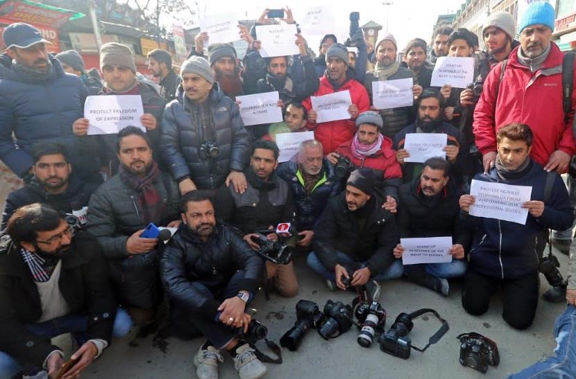 Journalists boycott R-Day function, protest against disallowing scribes to enter venue
