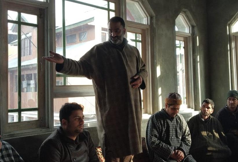 Salman censures Govt. over paucity of essentials in Hazratbal
