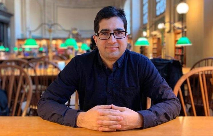 Shah Faesal closes crowd funding phase 1