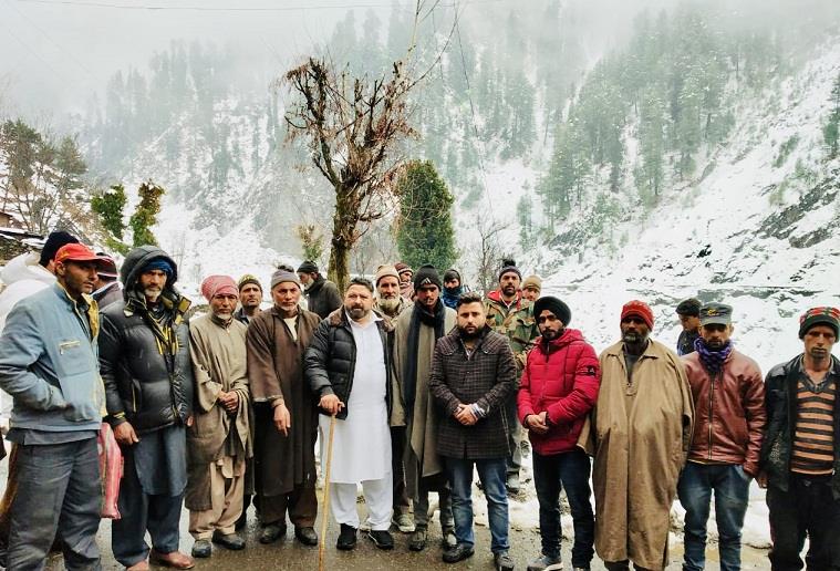 NC leaders meet villagers in Border snow bound areas