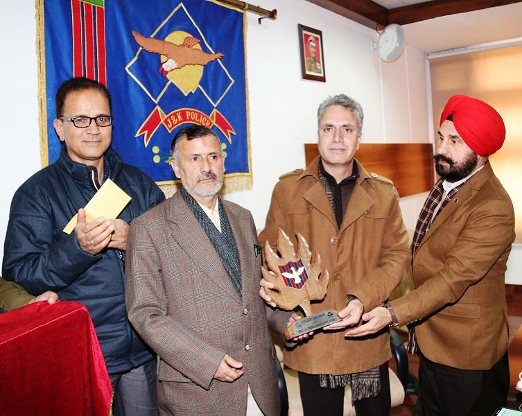 PHQ bids farewell to DySP (S) Mohammad Afzal
