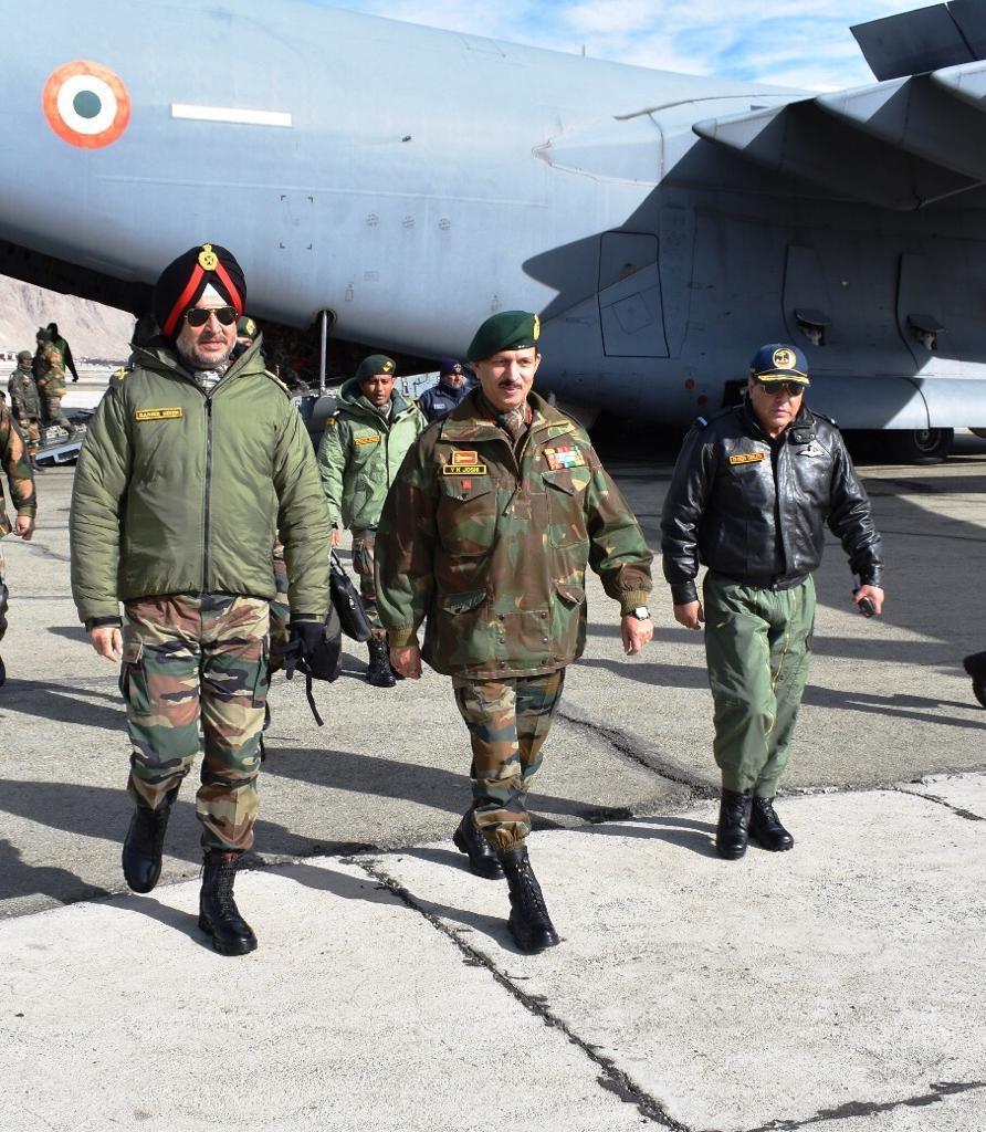 GOC-in-C northern command visits Leh