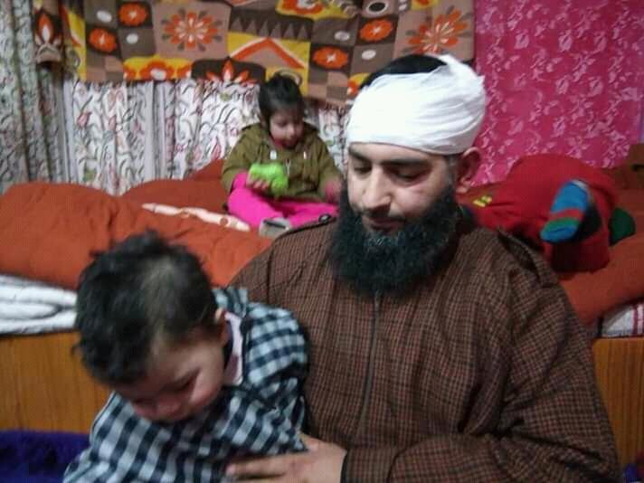 Police sprayed pepper on 8 month old toddler during night, beat up father mercilessly: Mirwaiz