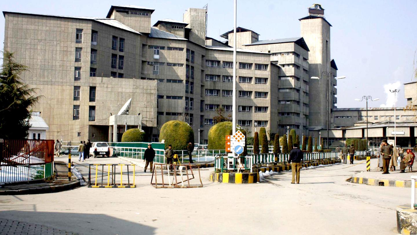 SKIMS conducts first pediatric heart valve replacement surgery