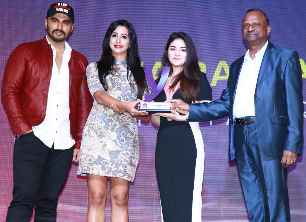 Kashmir’s young film actress, Zaira Wasim wins ‘YONO SBI 20 Under Twenty’ title