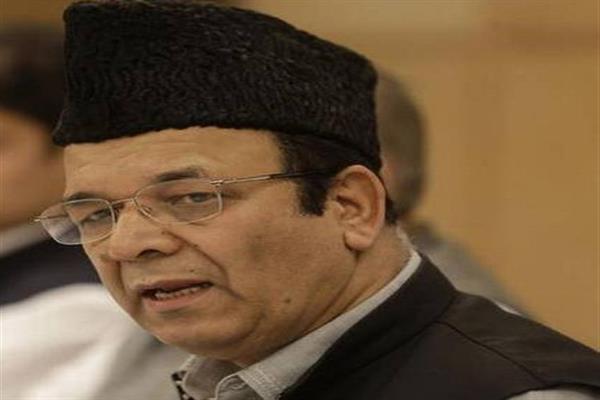 Rahim Rather demands snow clearance in Budgam