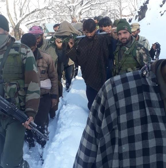 Tunnel Snow storm: 7 Bodies recovered, 3 rescued: DC Anantnag