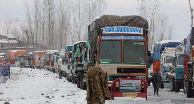 Jammu-Srinagar highway closed for 4th consecutive day