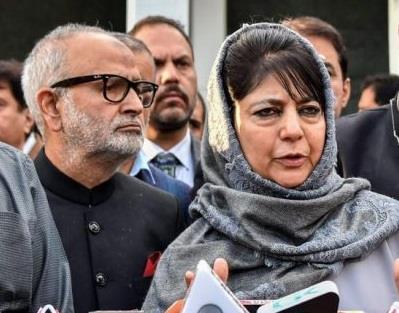 Setting up Headquarters permanently at Leh discrimination with Kargil: Mehbooba