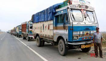 Jammu-Srinagar highway remains closed for seventh straight day