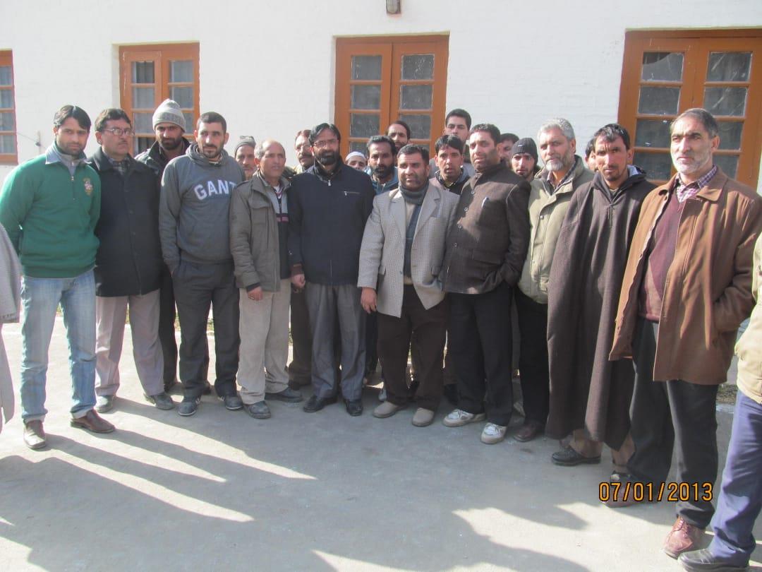 EJAC Kupwara holds emergency meeting, extend full support to protesting NHM employees