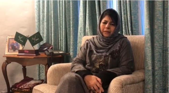 Pulwama aftermath: Mehbooba urges Rajnath Singh to ensure safety of minorities, Kashmiris outside valley