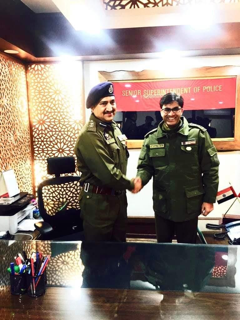Dr Haseeb Mughal assumes charge of SSP Srinagar