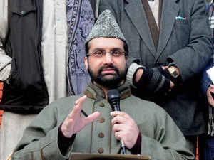 Mirwaiz thanks people especially Khalsa Aid for helping Kashmiris