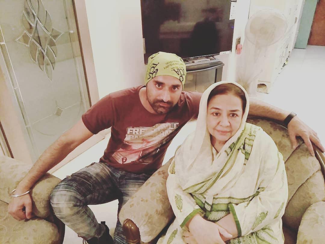 Stop threatening Kashmiri students: Bollywood actor Gangandeep Singh
