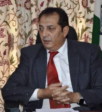 No reason to panic at all: Div Com