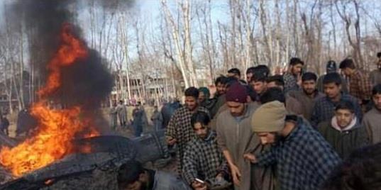 IAF Fighter jet crashes in central Kashmir’s Budgam, two pilots killed