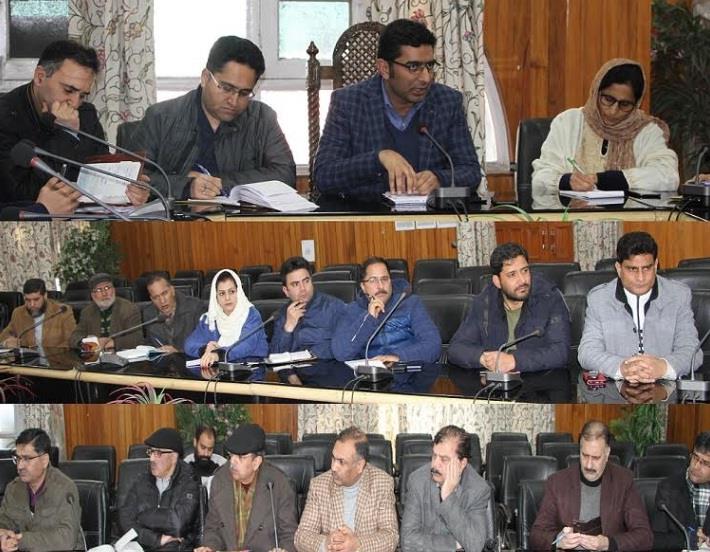 Ensure round-the-clock availability: DC Srinagar to officers of essential services