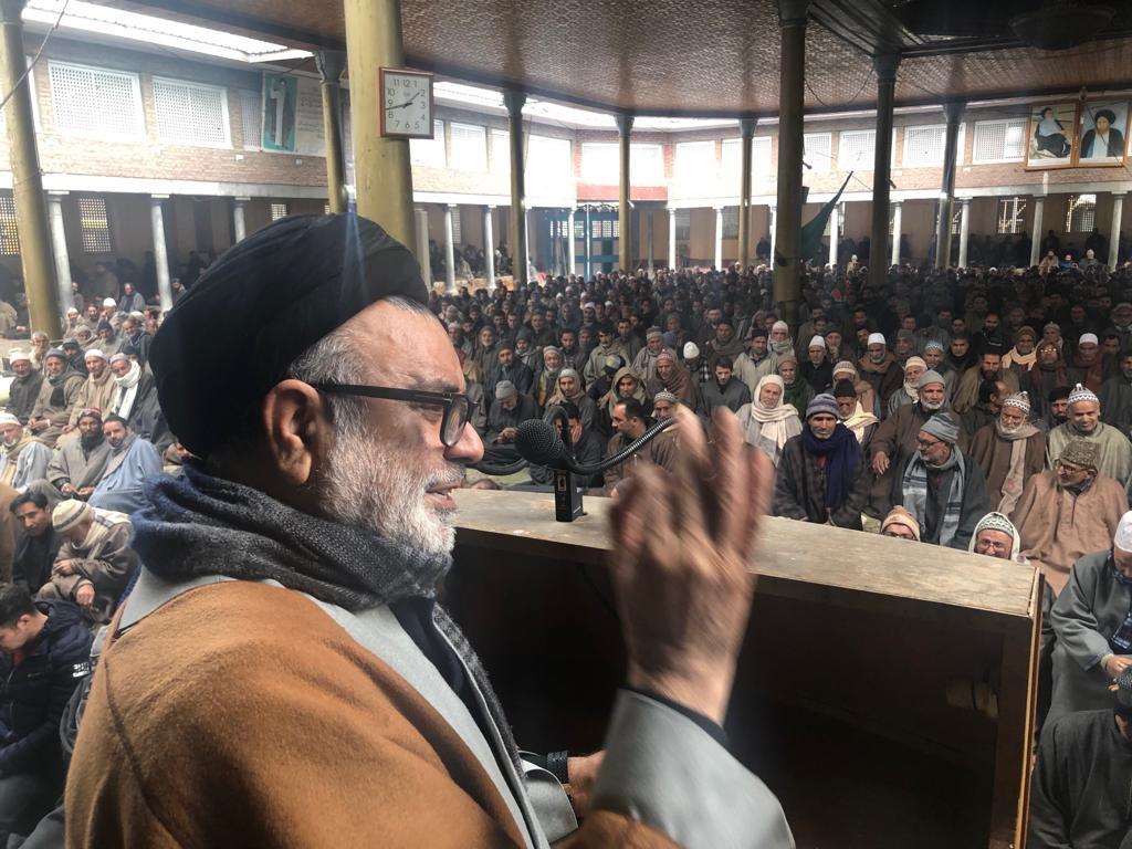 Aga Hasan hails role of Pakistan, condemns ban on Jamat-e-Islami