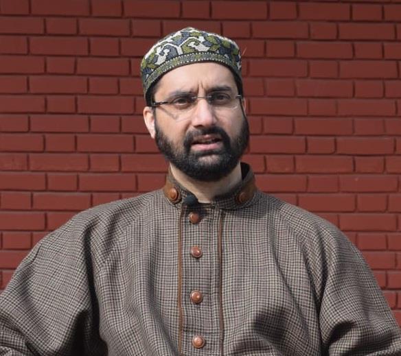 Ban on Jamaat will deepen dissent: Mirwaiz