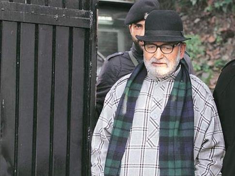 PDP questions Governor Admin over keeping Schools, Colleges shut in Kashmir