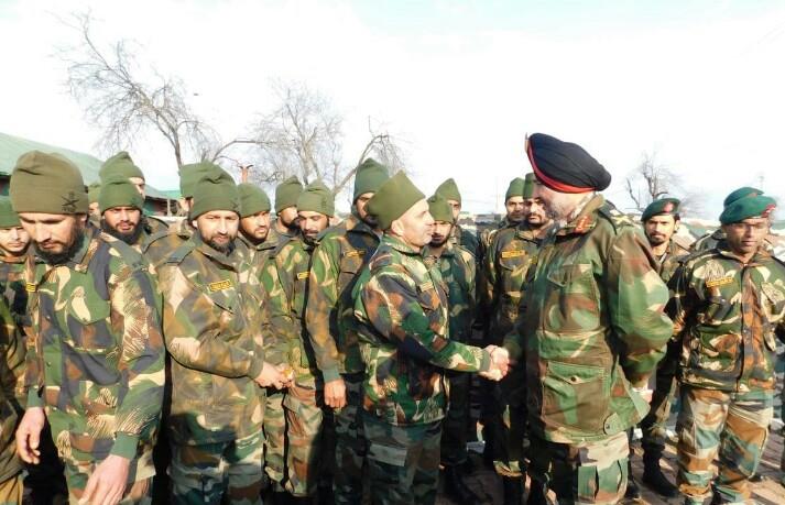 Northern Army commander reviews security in valley