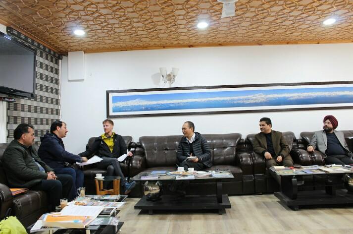 Management of ski resort Gulmarg