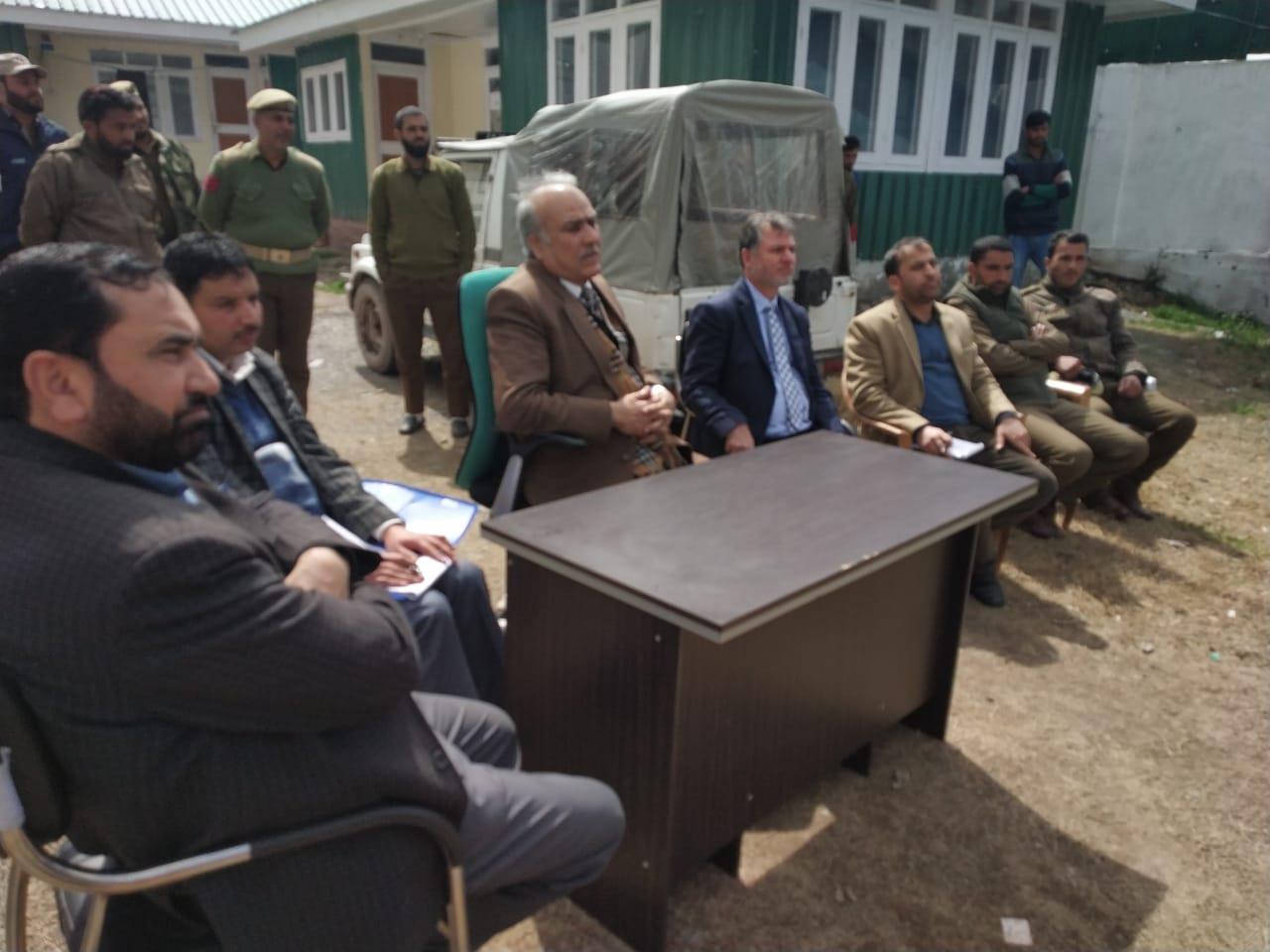 JJ Panel visits Kamalkote Uri for on spot assessment of post shelling situation
