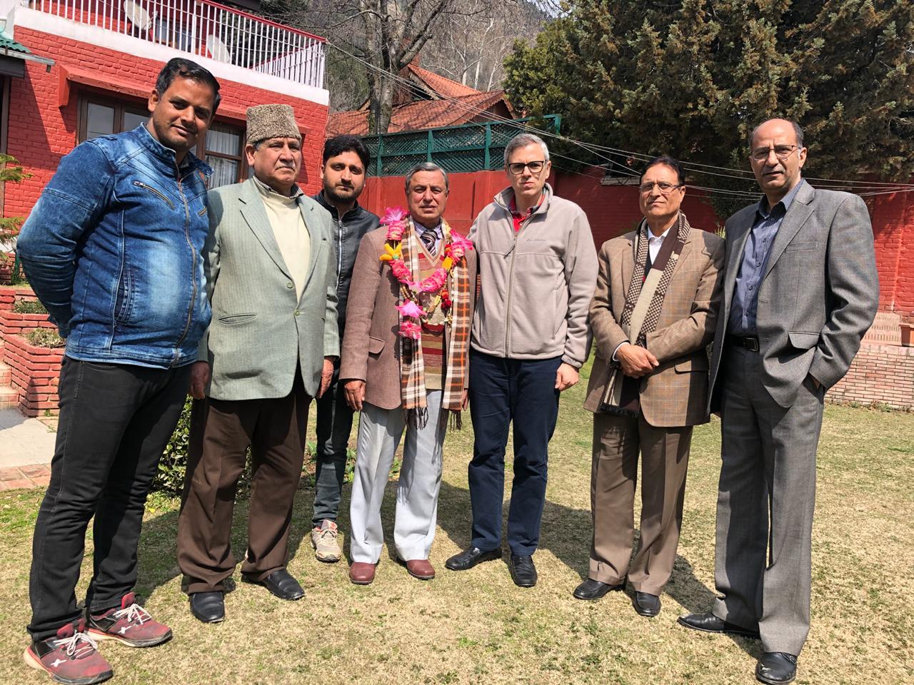 Noted broadcaster, PC leader Salam Ud Din Bajad joins National Conference