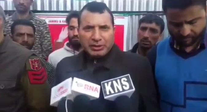 Will try to end miseries of unemployed youth if voted to power: Farooq Shah