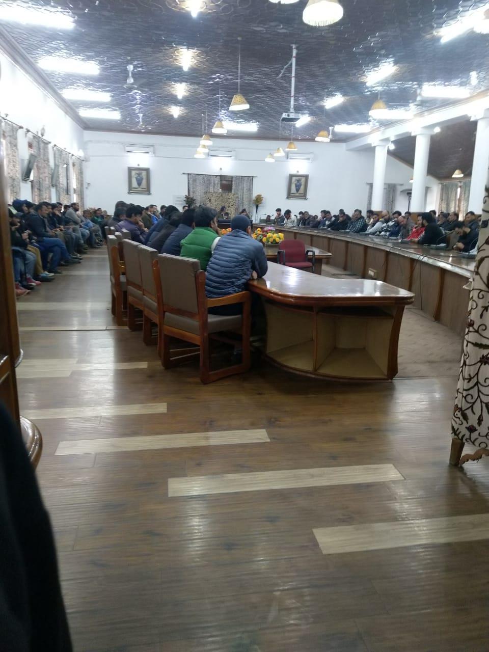 Srinagar Police holds youth interaction programme