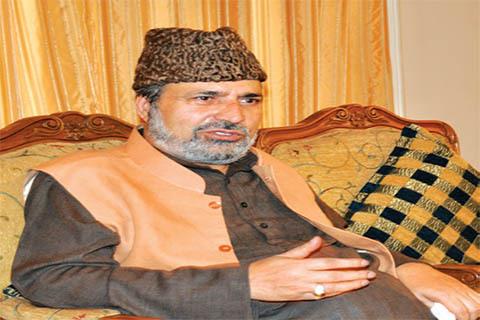 Baig takes up issue of landslide victims with Distt Admin Bla