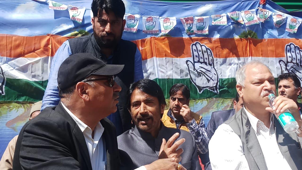 Vote for congress to keep communal forces at bay: G A Mir