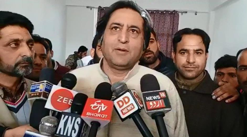 Sajad deflates Jaitley’s claims on Article 35-A