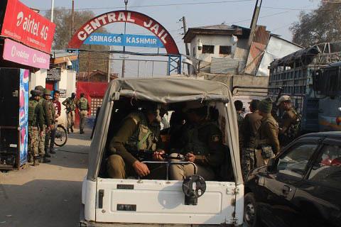 Inmates back to barracks in central jail, situation normalised: DC Sgr