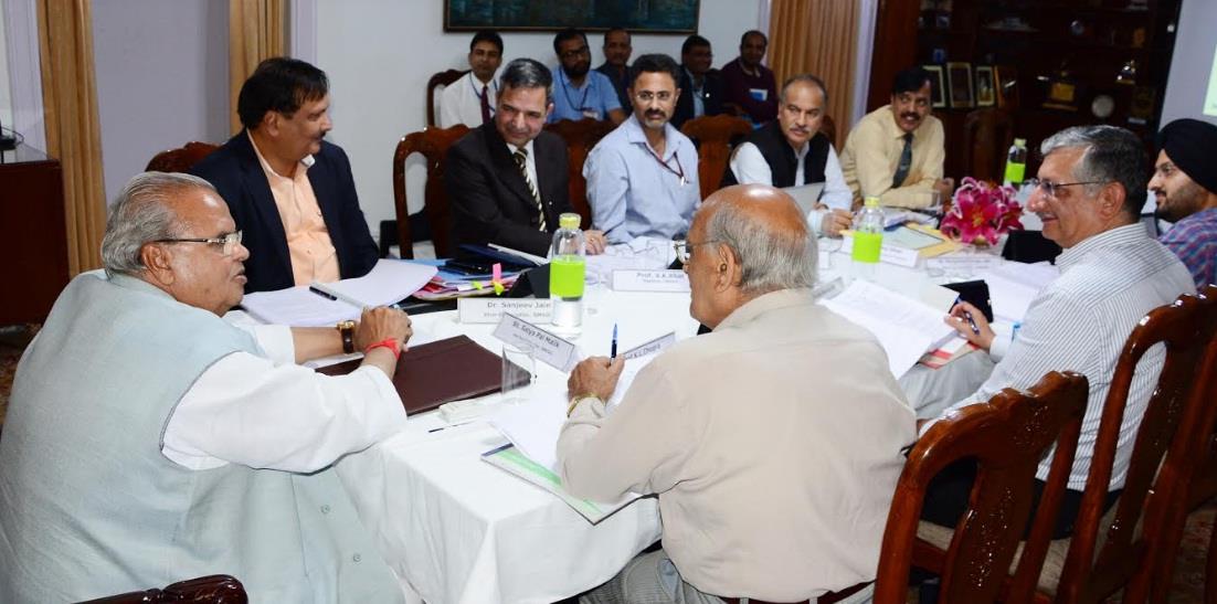 Governor chairs 29th Executive Council meeting of SMVDU