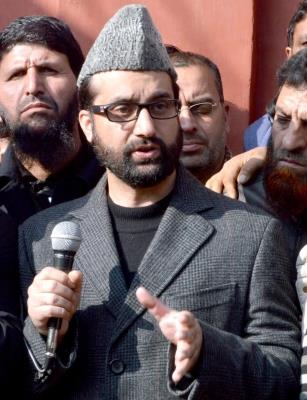 Hurriyat (M) executive members to accompany Mirwaiz to Delhi for NIA questioning