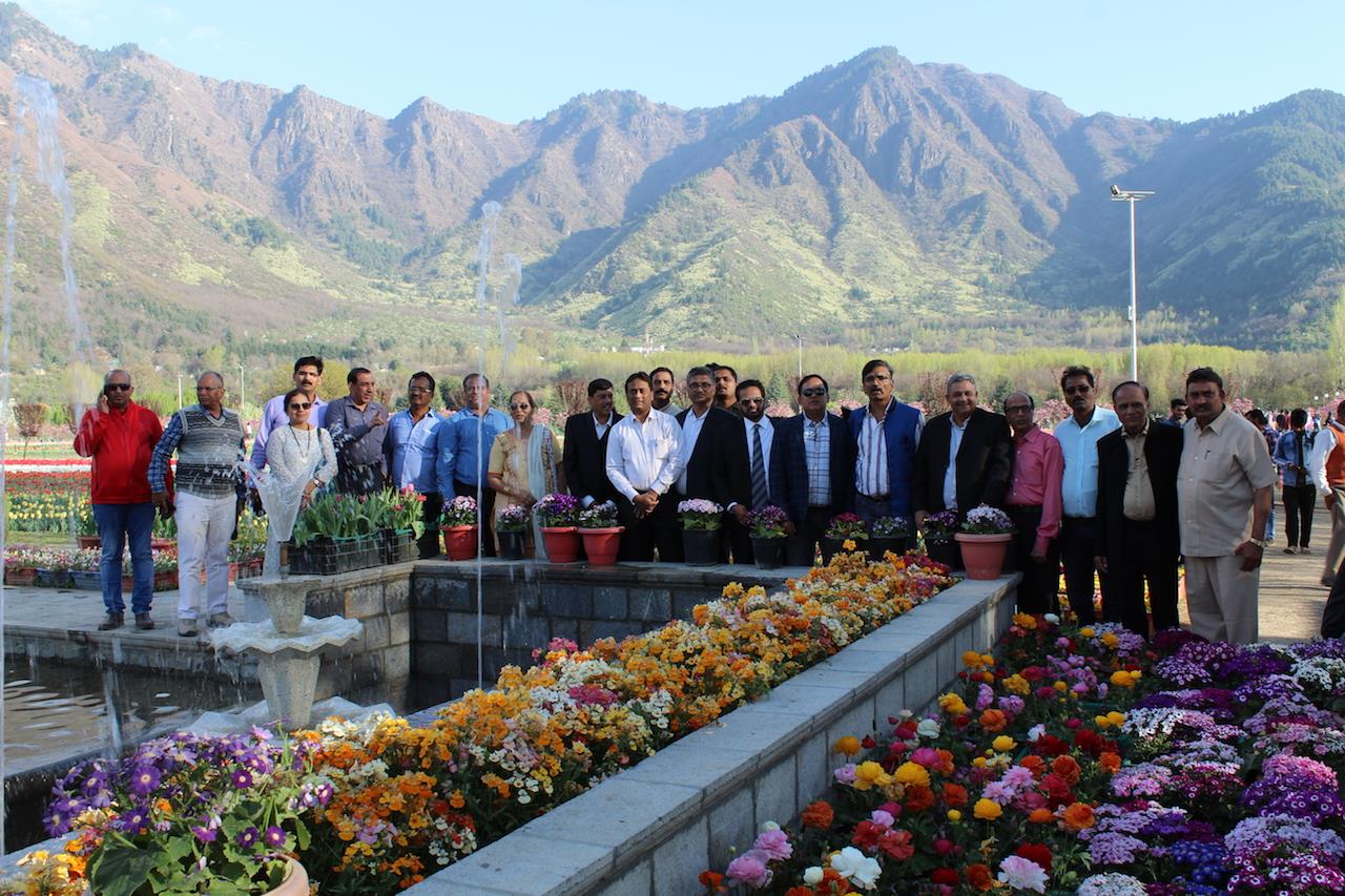 Valley’s beauty mesmerizes Maharashtra tour operators